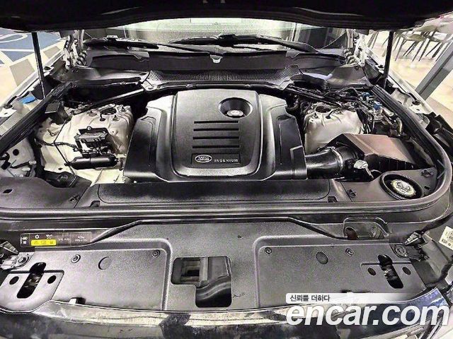 Land Rover Discovery 5 2.0 SD4 SE 2018 — фото 23