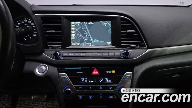 Hyundai Avante (AD) 1.6 GDI Modern 2017 — фото 14