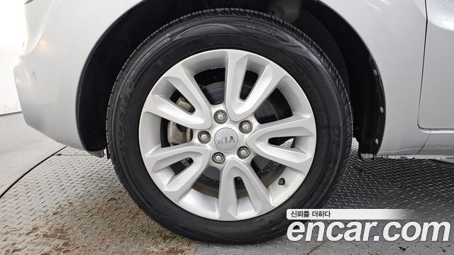 Kia Soul 1.6 GDI Luxury Standard 2012 — фото 5