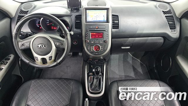 Kia Soul 1.6 GDI Luxury Standard 2012 — фото 7
