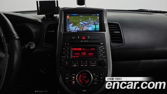 Kia Soul 1.6 GDI Luxury Standard 2012 — фото 14