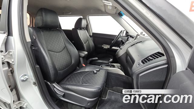Kia Soul 1.6 GDI Luxury Standard 2012 — фото 26