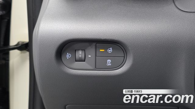 Hyundai Casper The Essential 2023 — фото 20