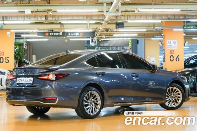 Lexus ES300h (VII) Luxury Plus 2026 — фото 2