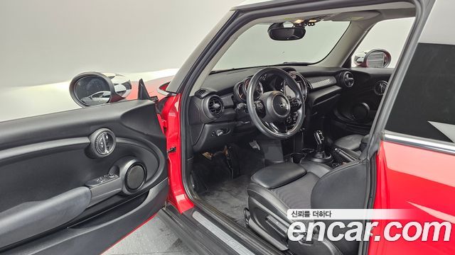 MINI Cooper Standard Third Generation 2020 — фото 10