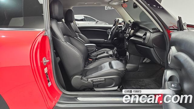 MINI Cooper Standard Third Generation 2020 — фото 26