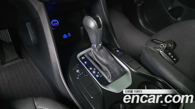 Hyundai Santa Fe The Prime Diesel 2.0 2WD Premium 2017 — фото 9