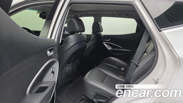 Hyundai Santa Fe The Prime Diesel 2.0 2WD Premium 2017 — фото 16