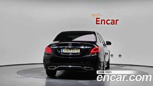 Mercedes-Benz C-Class (W205) C200 AMG Line 2021 — фото 4