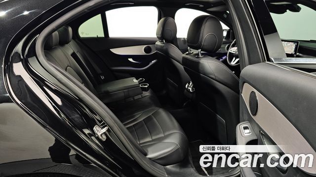 Mercedes-Benz C-Class (W205) C200 AMG Line 2021 — фото 12