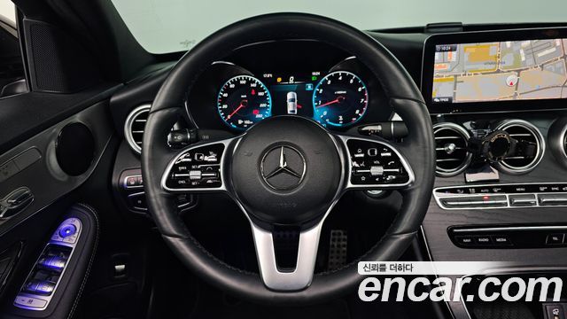 Mercedes-Benz C-Class (W205) C200 AMG Line 2021 — фото 13