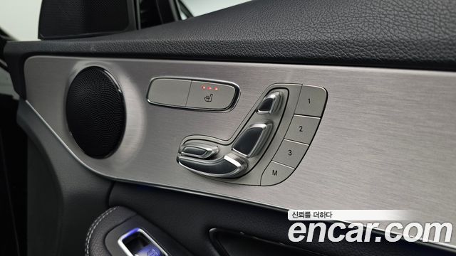 Mercedes-Benz C-Class (W205) C200 AMG Line 2021 — фото 18