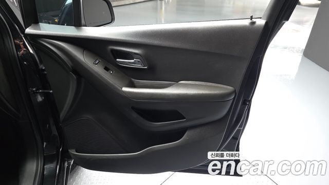 Chevrolet Trax 1.4 LT Leather Package 2016 — фото 24