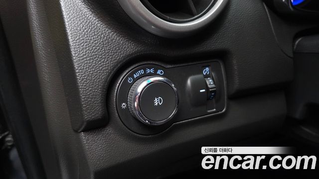 Chevrolet Trax 1.4 LT Leather Package 2016 — фото 27