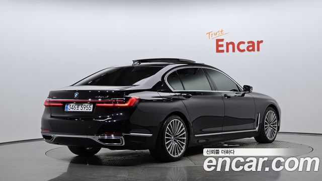 BMW 7 Series (G11) 730Ld xDrive Design Pure Excellence 2021 — фото 2