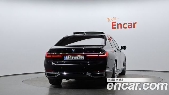 BMW 7 Series (G11) 730Ld xDrive Design Pure Excellence 2021 — фото 4