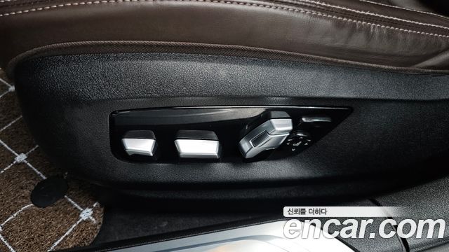 BMW 7 Series (G11) 730Ld xDrive Design Pure Excellence 2021 — фото 32