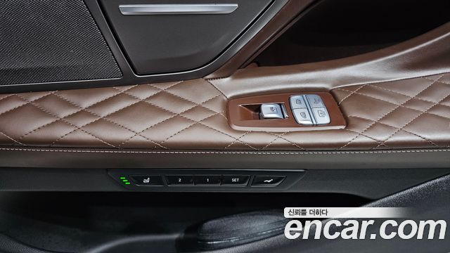 BMW 7 Series (G11) 730Ld xDrive Design Pure Excellence 2021 — фото 33