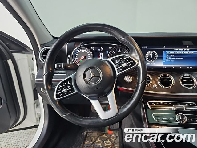 Mercedes-Benz E-Class (W213) E220d Avantgarde 2019 — фото 9