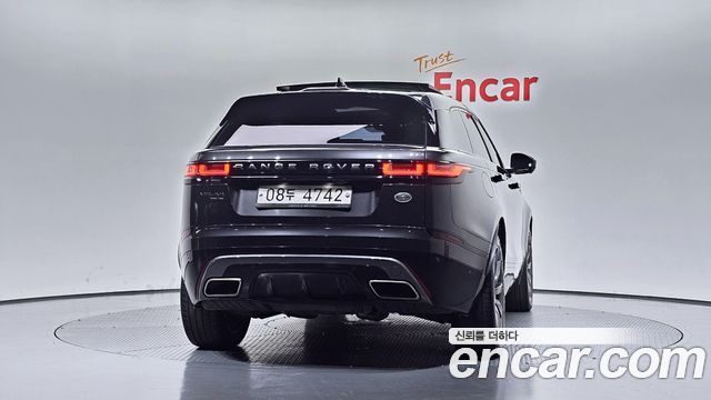 Land Rover Range Rover Velar 3.0 D300 R-Dynamic HSE 2018 — фото 4