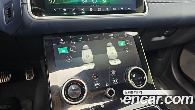 Land Rover Range Rover Velar 3.0 D300 R-Dynamic HSE 2018 — фото 16