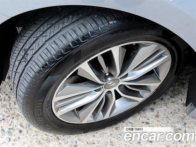 Hyundai Grandeur (HG) HG240 Modern Collection 2017 — фото 23