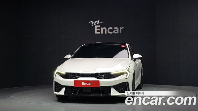Kia K5 (III) 1.6 Turbo Noblesse 2025 — фото 3