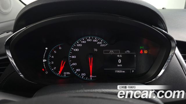 Chevrolet Trax 1.6 Diesel Premier 2018 — фото 8