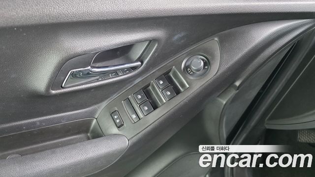 Chevrolet Trax 1.6 Diesel Premier 2018 — фото 17