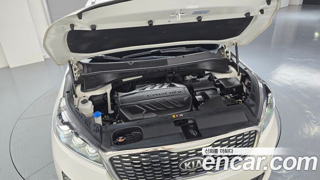 Kia Sorento Diesel 2.0 2WD Prestige 2019 — фото 6