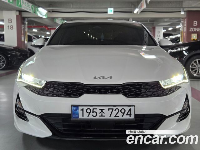 Kia K5 (III) 2.0 Trendy
