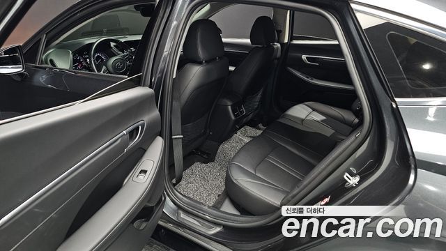 Hyundai Sonata (DN8) 2.0 Premium Plus 2022 — фото 12