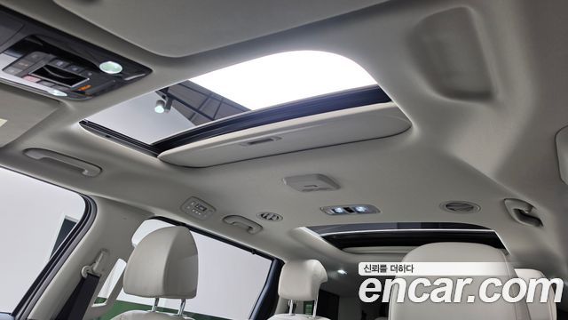 Kia Carnival (IV) HEV 9seater Gravity 2025 — фото 18