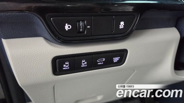 Kia Carnival (IV) HEV 9seater Gravity 2025 — фото 29