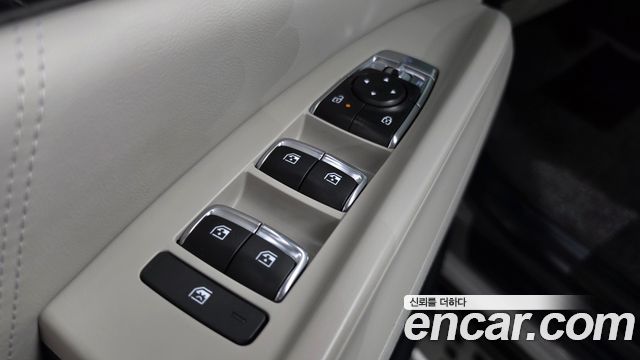 Kia Carnival (IV) HEV 9seater Gravity 2025 — фото 39