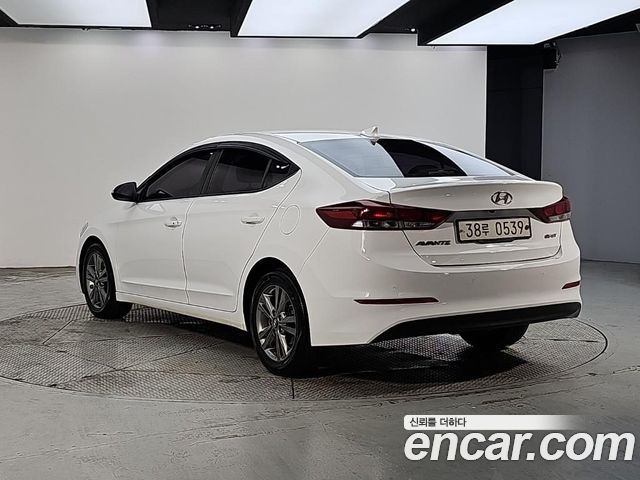 Hyundai Avante (AD) 1.6 e-VGT SMART Special 2016 — фото 3