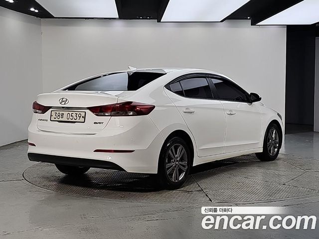 Hyundai Avante (AD) 1.6 e-VGT SMART Special 2016 — фото 4