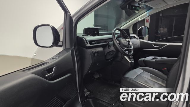 Hyundai Staria Tourer 9-Seater Modern 2023 — фото 10