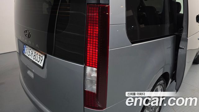 Hyundai Staria Tourer 9-Seater Modern 2023 — фото 23