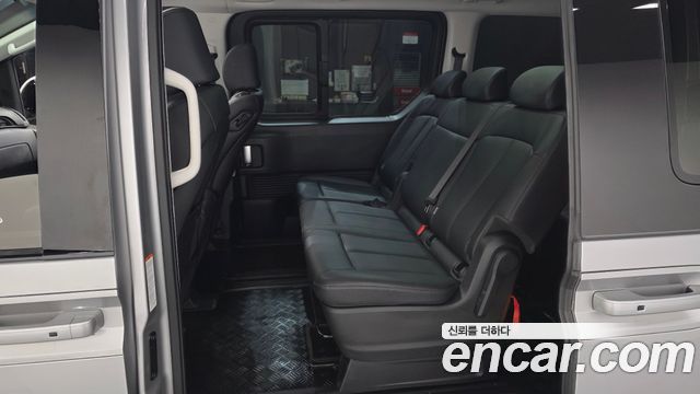 Hyundai Staria Tourer 9-Seater Modern 2023 — фото 26