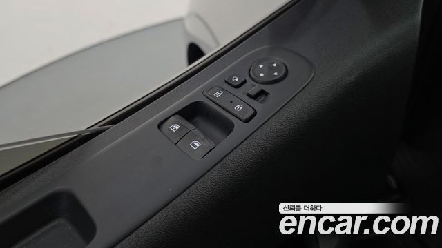 Hyundai Staria Tourer 9-Seater Modern 2023 — фото 27