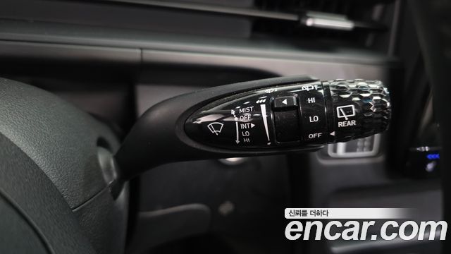 Hyundai Staria Tourer 9-Seater Modern 2023 — фото 30