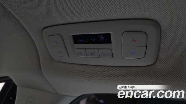 Hyundai Staria Tourer 9-Seater Modern 2023 — фото 32