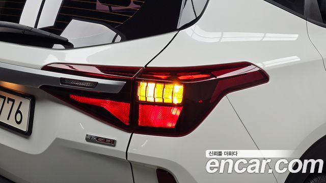 Kia Seltos Gasoline 1.6 Turbo 2WD Prestige 2021 — фото 23