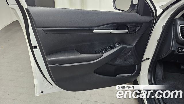 Kia Seltos Gasoline 1.6 Turbo 2WD Prestige 2021 — фото 24