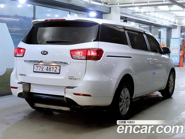 Kia Carnival 6-seater Wheelchair lift 2017 — фото 2