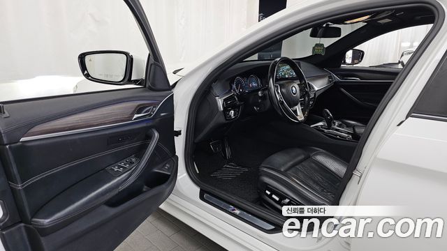 BMW 5 Series (G30) 520d M Sport Package Plus 2017 — фото 10