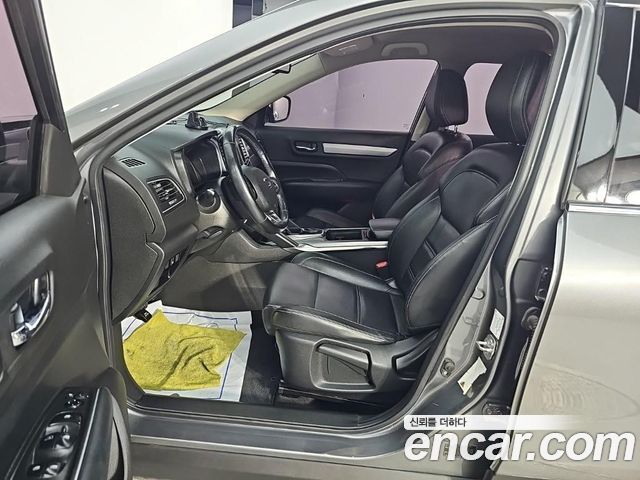 Renault Korea QM6 Diesel 2WD LE 2017 — фото 15