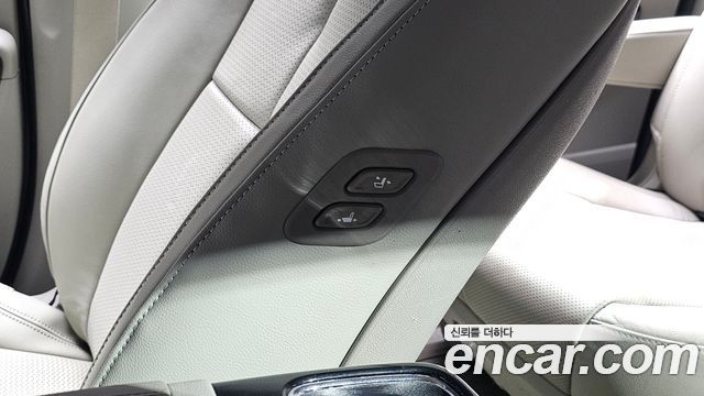 Kia Carnival 9-Seater Noblesse 2019 — фото 28
