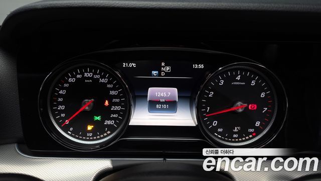 Mercedes-Benz E-Class (W213) E200 Avantgarde 2018 — фото 8